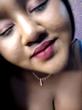 Snapshot of horny_diana chatting on 06/02/26, 05:59 horny diana online show from 06/02/26, 05:59