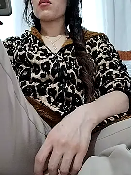 BUSE8821 online show from 11/29/25, 01:58