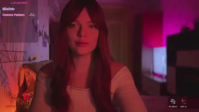 Snapshot of CherryRed_Girl chatting on 03/09/26, 10:03 CherryRed Girl online show from 03/09/26, 10:03