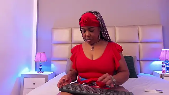 ConnySullivan online show from 03/14/25, 01:13