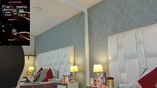 ConnySullivan online show from 10/01/25, 12:00