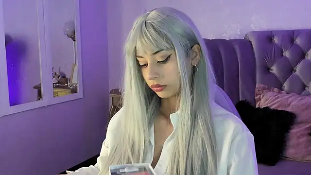 Snapshot of Seren_Bleck chatting on 09/17/25, 03:19 Seren Bleck online show from 09/17/25, 03:19