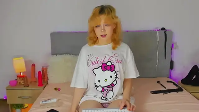 EmilyAngells online show from 11/22/25, 01:10