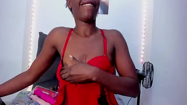 Snapshot of sindy_castro chatting on 04/02/26, 01:42 sindy castro online show from 04/02/26, 01:42