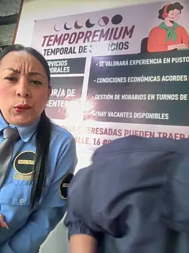 Megan-01- online show from 10/12/25, 01:21