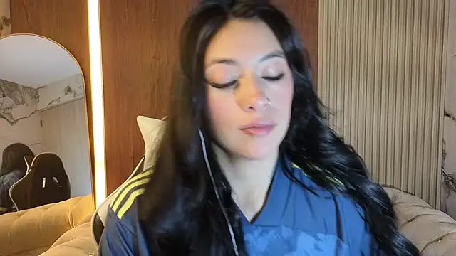 Isabella Collen v online show from 07/03/26, 01:06
