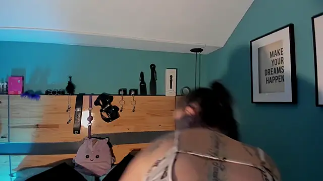 ChloeAllennn online show from 02/21/26, 11:33