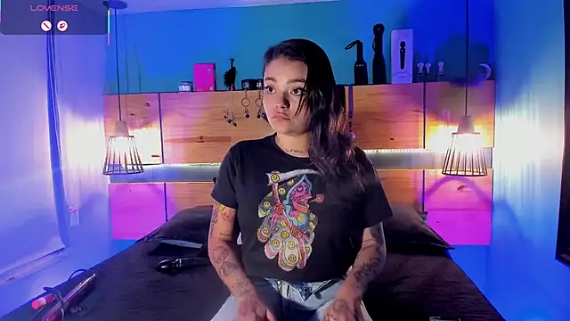 ChloeAllennn online show from 03/15/26, 04:24