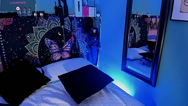 Snapshot of ChloeAllennn chatting on 04/29/26, 05:30 ChloeAllennn online show from 04/29/26, 05:30