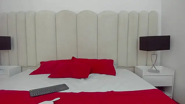 Snapshot of Antonella_Smiith_ chatting on 03/31/26, 03:56 Antonella Smiith online show from 03/31/26, 03:56