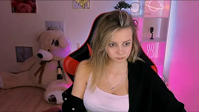 melissa richardson online show from 03/11/25, 03:26