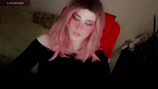 hellenspellman online show from 11/18/25, 04:33