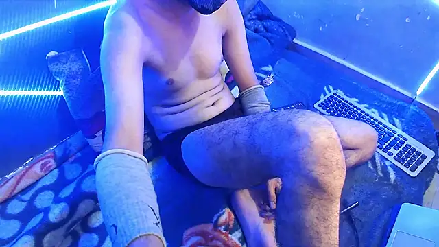 rahulkajuuu0909 online show from 12/02/25, 11:00