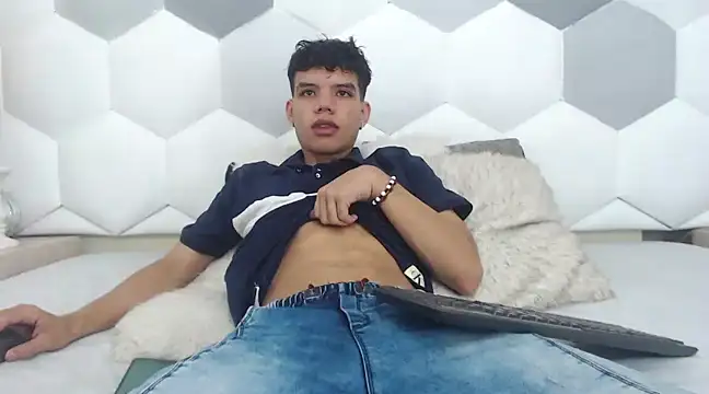 Axel Forte online show from 03/04/25, 12:22