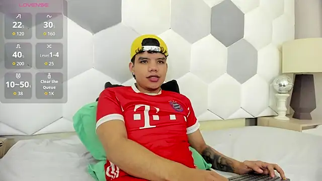 Axel Forte online show from 10/25/25, 01:18