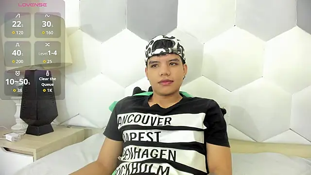 Axel Forte online show from 10/28/25, 12:52