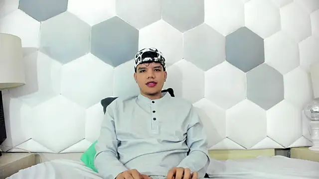 Axel Forte online show from 11/05/25, 01:22