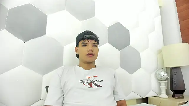 Axel Forte online show from 12/14/25, 01:16