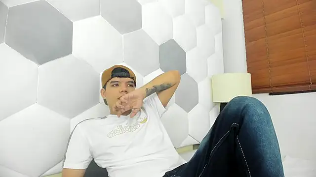 Axel Forte online show from 02/27/26, 01:33