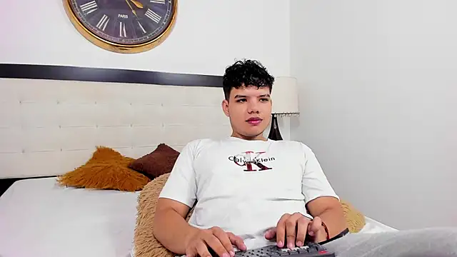 Axel Forte online show from 05/15/26, 01:40