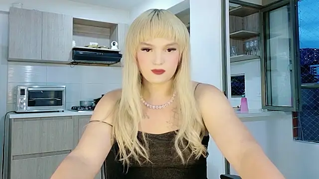 Snapshot of ScarletThompsonx chatting on 07/09/26, 11:31 ScarletThompsonx online show from 07/09/26, 11:31
