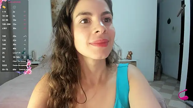 Snapshot of jessyegoldenn chatting on 02/26/25, 11:48 jessyegoldenn online show from 02/26/25, 11:48