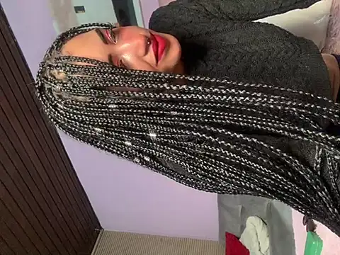 Snapshot of MichelleDiaz_Pink chatting on 03/03/25, 08:38 MichelleDiaz Pink online show from 03/03/25, 08:38