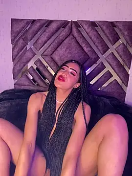 Snapshot of MichelleDiaz_Pink chatting on 03/18/25, 07:08 MichelleDiaz Pink online show from 03/18/25, 07:08