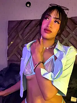 Snapshot of MichelleDiaz_Pink chatting on 09/09/25, 03:28 MichelleDiaz Pink online show from 09/09/25, 03:28