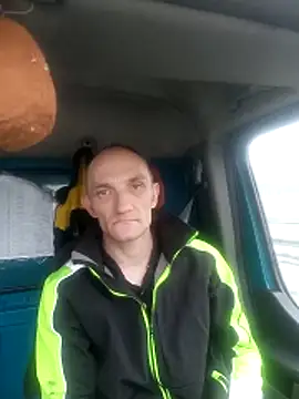 Machura online show from 11/25/25, 10:26