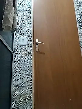 Snapshot of 464a-err chatting on 10/22/25, 03:12 464a-err online show from 10/22/25, 03:12