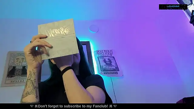 Hisato111 online show from 10/16/25, 12:17