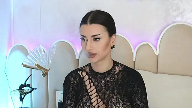 Snapshot of Alice_Voss chatting on 12/03/25, 06:32 Alice Voss online show from 12/03/25, 06:32