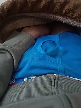 Snapshot of Delhi_BoyBigcock chatting on 12/19/25, 07:04 Delhi BoyBigcock online show from 12/19/25, 07:04