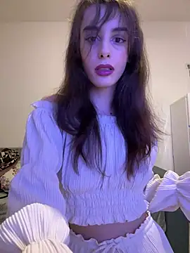 Snapshot of Mazzekyn chatting on 02/24/25, 10:48 Mazzekyn online show from 02/24/25, 10:48