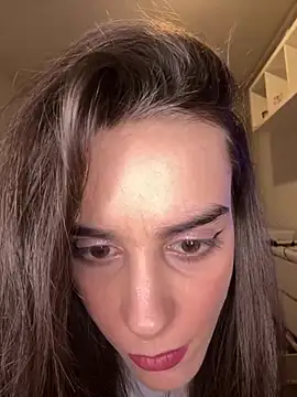 Snapshot of Mazzekyn chatting on 03/10/25, 06:01 Mazzekyn online show from 03/10/25, 06:01