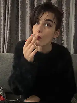 Snapshot of Mazzekyn chatting on 10/09/25, 05:44 Mazzekyn online show from 10/09/25, 05:44