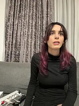 Snapshot of Mazzekyn chatting on 10/16/25, 05:25 Mazzekyn online show from 10/16/25, 05:25