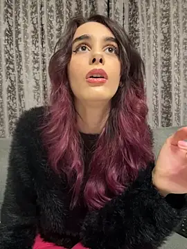 Snapshot of Mazzekyn chatting on 10/31/25, 06:31 Mazzekyn online show from 10/31/25, 06:31