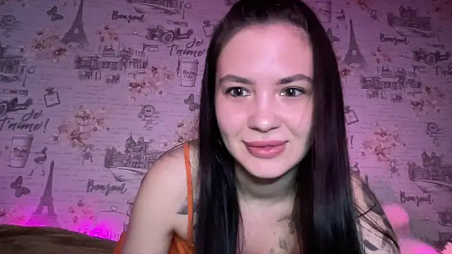 Snapshot of Just_Scarlet_ chatting on 03/06/25, 11:36 Just Scarlet online show from 03/06/25, 11:36