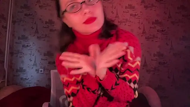 Snapshot of Just_Scarlet_ chatting on 09/10/25, 10:37 Just Scarlet online show from 09/10/25, 10:37