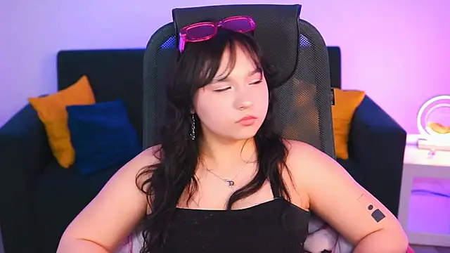 HanaWise online show from 02/24/25, 02:15