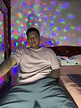 Saipuer31 online show from 01/16/26, 02:26