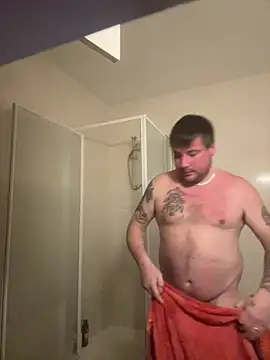 Snapshot of rickalishas8819 chatting on 02/24/25, 05:42 rickalishas8819 online show from 02/24/25, 05:42