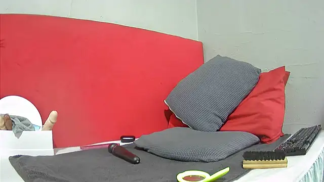 tasha97x online show from 02/10/26, 05:11