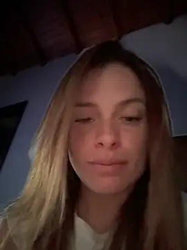 gynna kimera online show from 10/08/25, 03:09