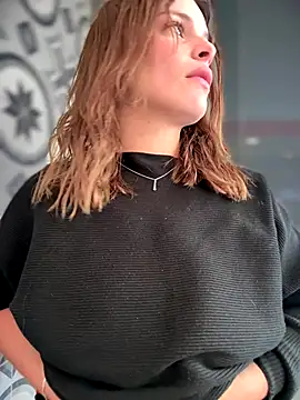 gynna kimera online show from 10/13/25, 07:58