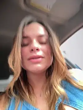 Snapshot of gynna_kimera chatting on 02/14/26, 04:15 gynna kimera online show from 02/14/26, 04:15