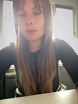 Snapshot of gynna_kimera chatting on 05/19/26, 03:51 gynna kimera online show from 05/19/26, 03:51