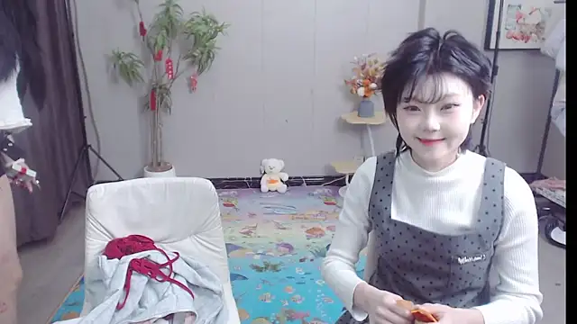 Snapshot of Facai55555 chatting on 03/06/25, 11:03 Facai55555 online show from 03/06/25, 11:03